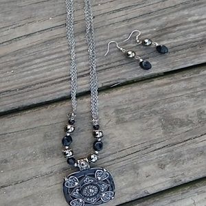 Necklace with earrings